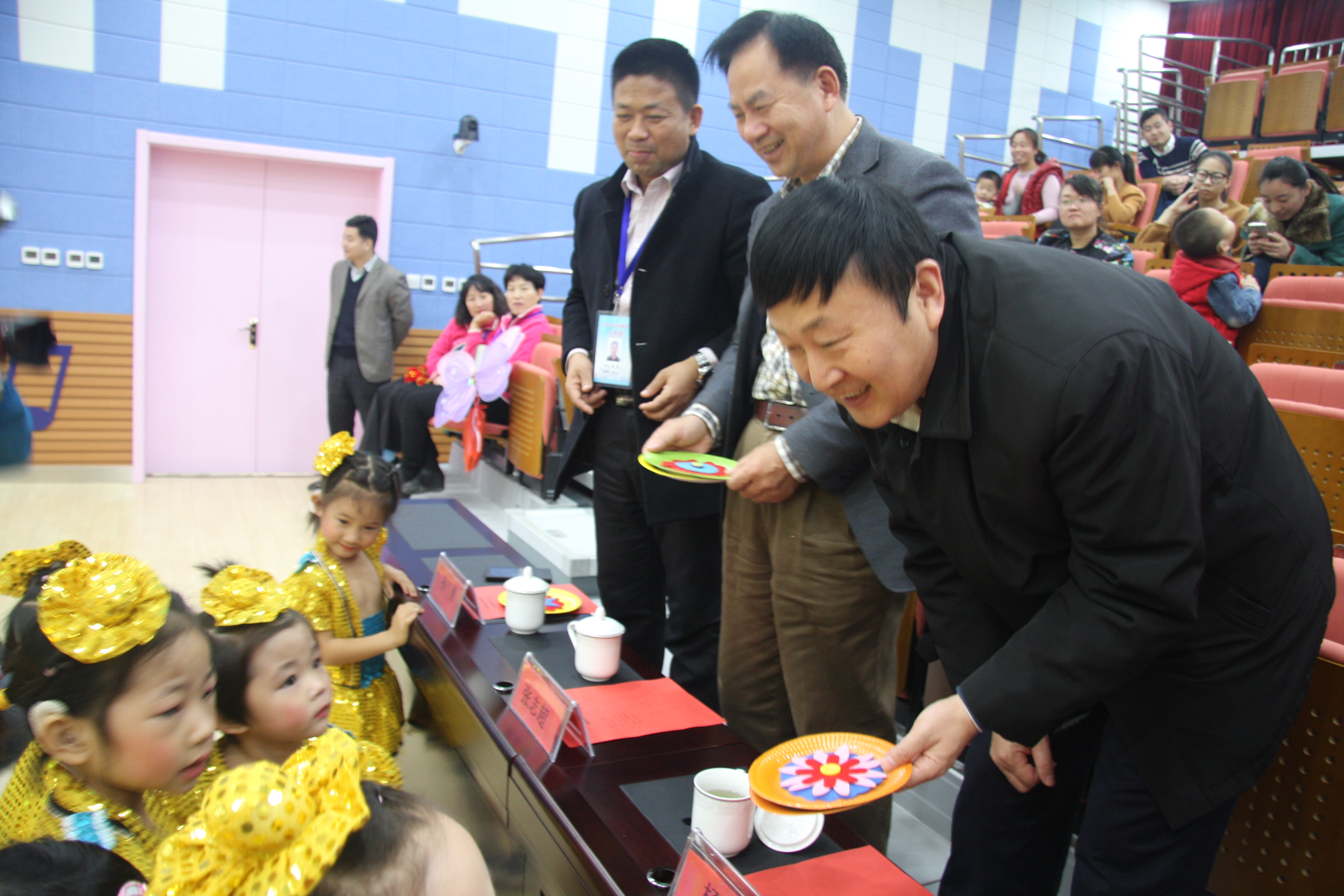 ʡ�м��˸����������ʡ�������������������ľ����̷۾����