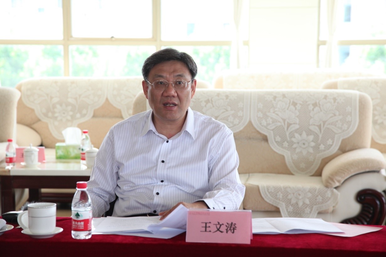 �����ε�ɽ���������ְҵѧԺ���в�����ο����Уʦ��